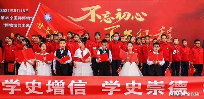消防车都被堵住了,这条路的违停谁来管管?
